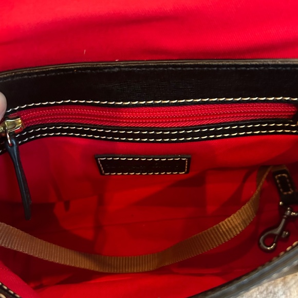 Authentic Dooney & Bourke Saffiano Leather Kyra Crossbody and Matching Wallet - Picture 10 of 16